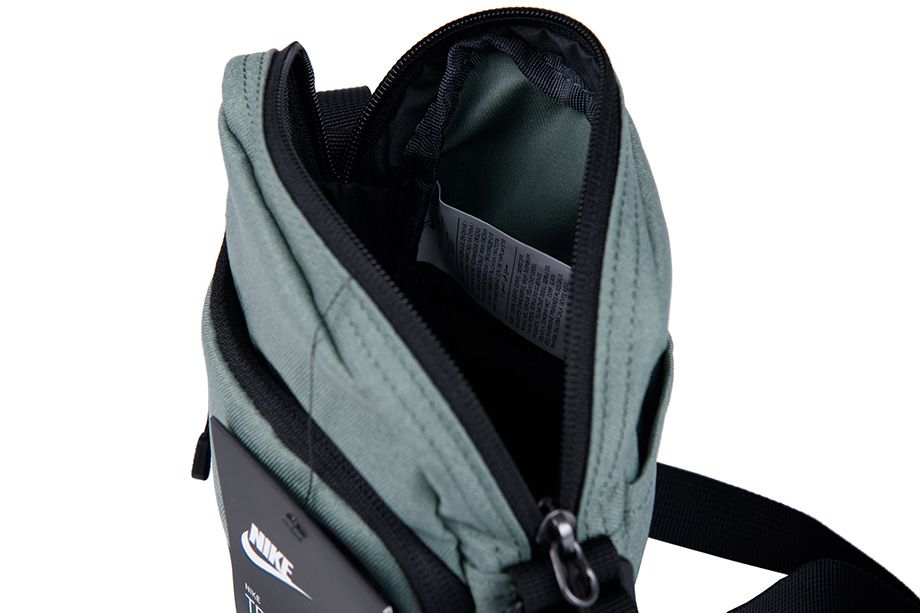 Nike Umhängetasche Core Small Items 3.0 BA5268 365 Nike Umhängetasche Core Small Items 3.0 BA5268 365