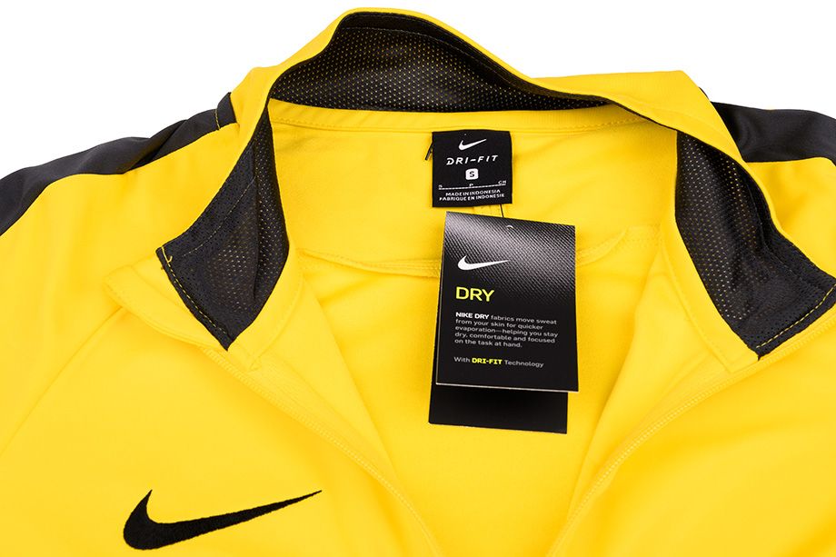 893701 nike clearance