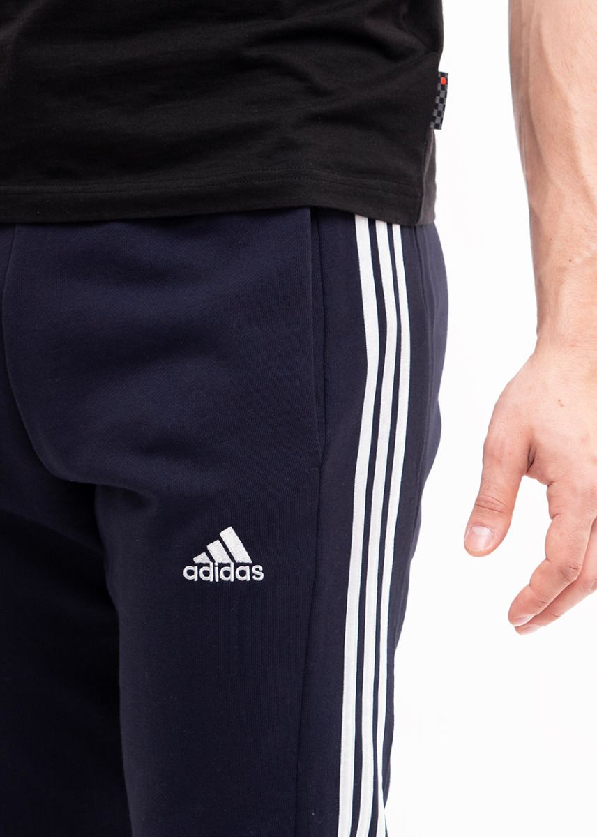 adidas Herrenhose Essentials French Terry Tapered Cuff 3-Stripes IC9406