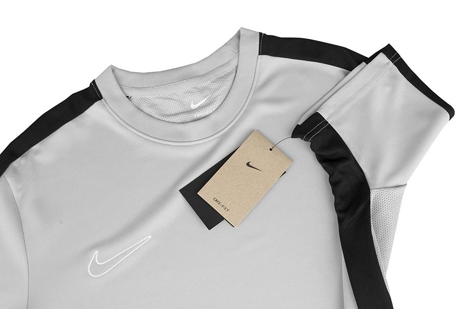 Nike Herren Sport-Set T-shirt Kurze Hose DF Academy 23 SS DR1336 012/DR1360 010