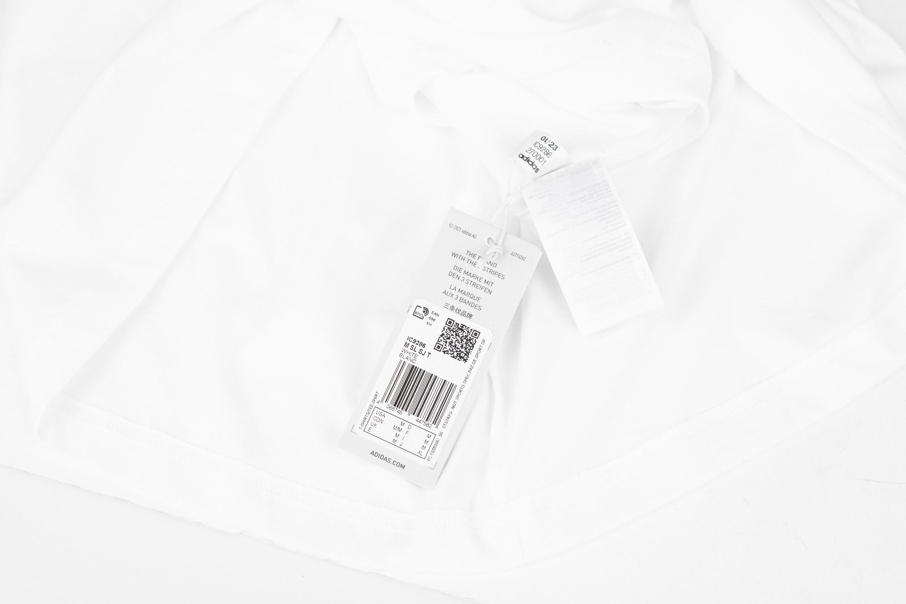 adidas Herren T-Shirt Essentials Jersey Embroidered Small Logo IC9286
