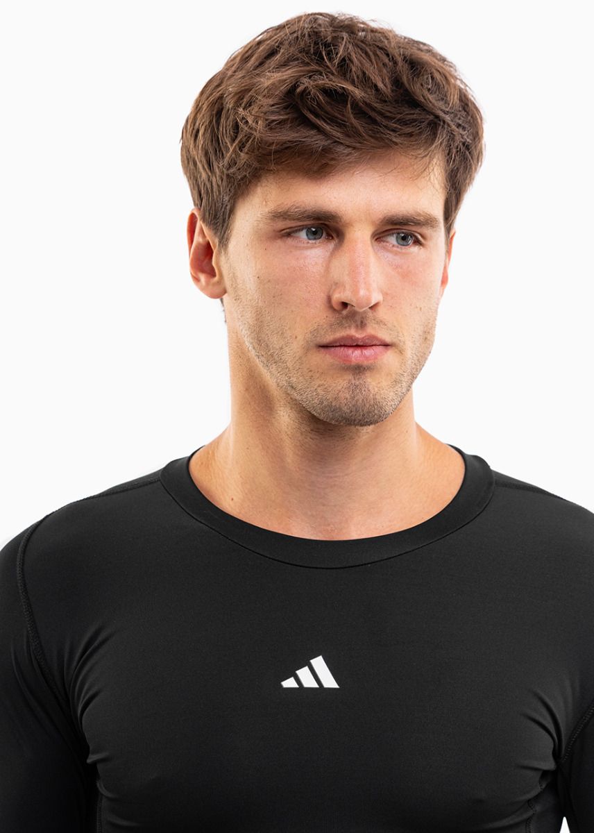 adidas Herren Langarmshirt Techfit Aeroready Long Sleeve Tee JP2944 adidas Herren Langarmshirt Techfit Aeroready Long Sleeve Tee JP2944