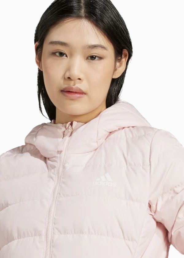 adidas Damenjacke Essentials Light Down Hooded IX8931