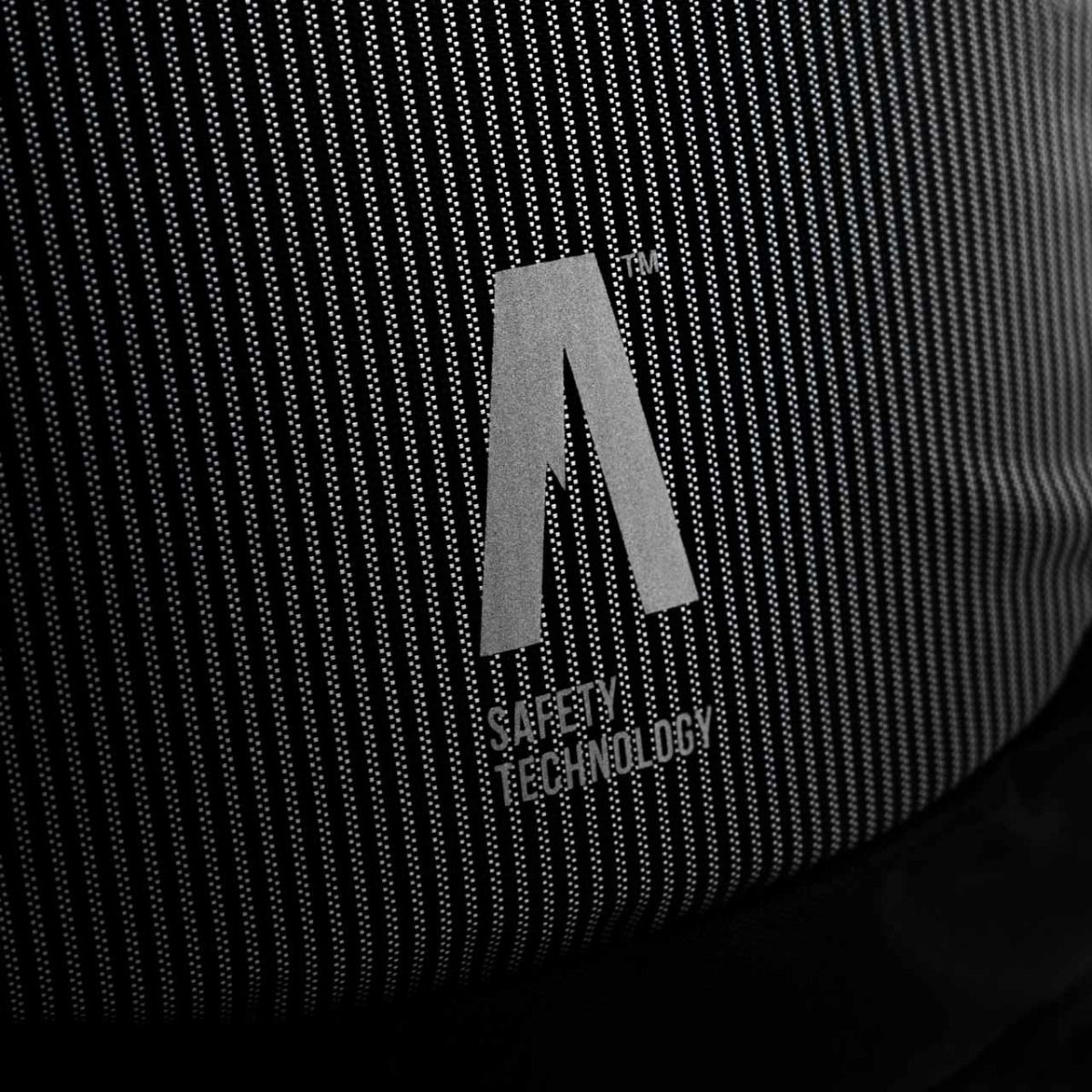 Alpinus Rucksack Travel Lecco 30 NH43541