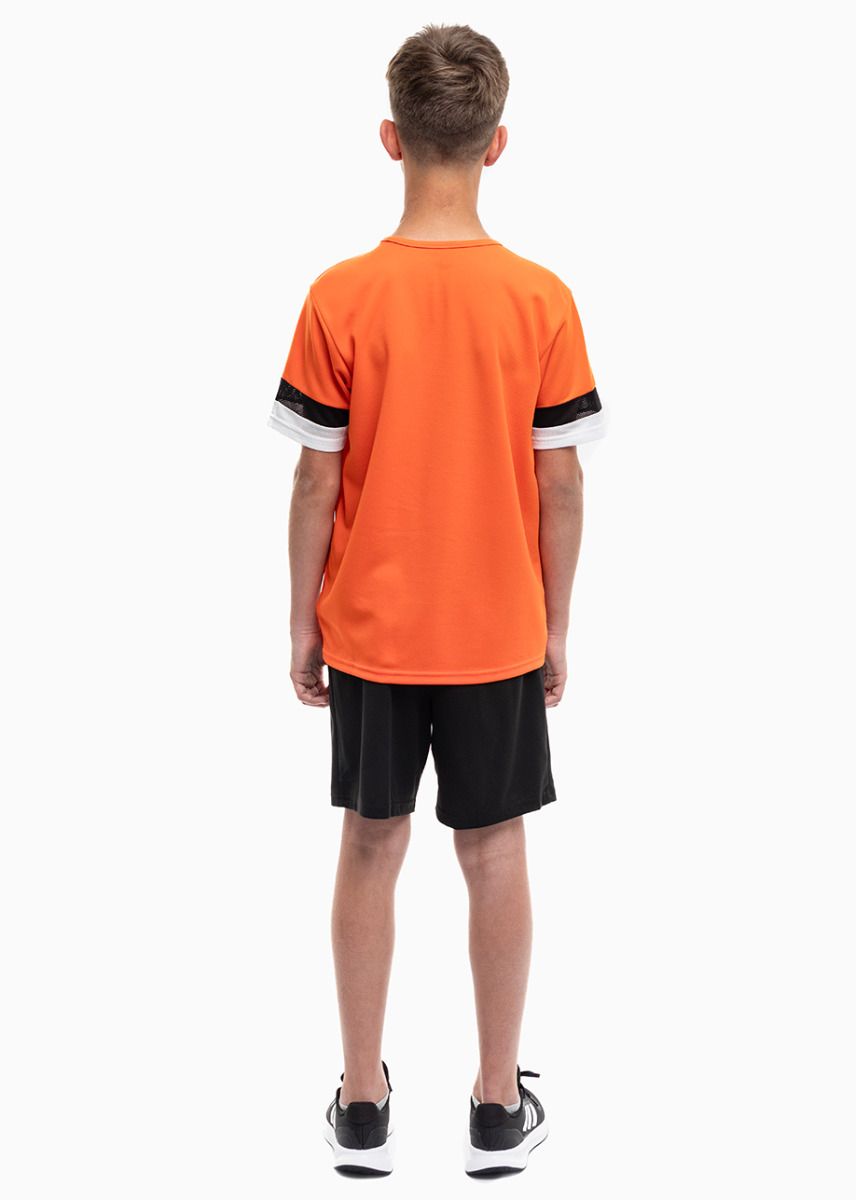 PUMA Kinder Sport-Set T-shirt Kurze Hose teamRISE Jersey Jr 704938 08/704943 04 PUMA Kinder Sport-Set T-shirt Kurze Hose teamRISE Jersey Jr 704938 08/704943 04