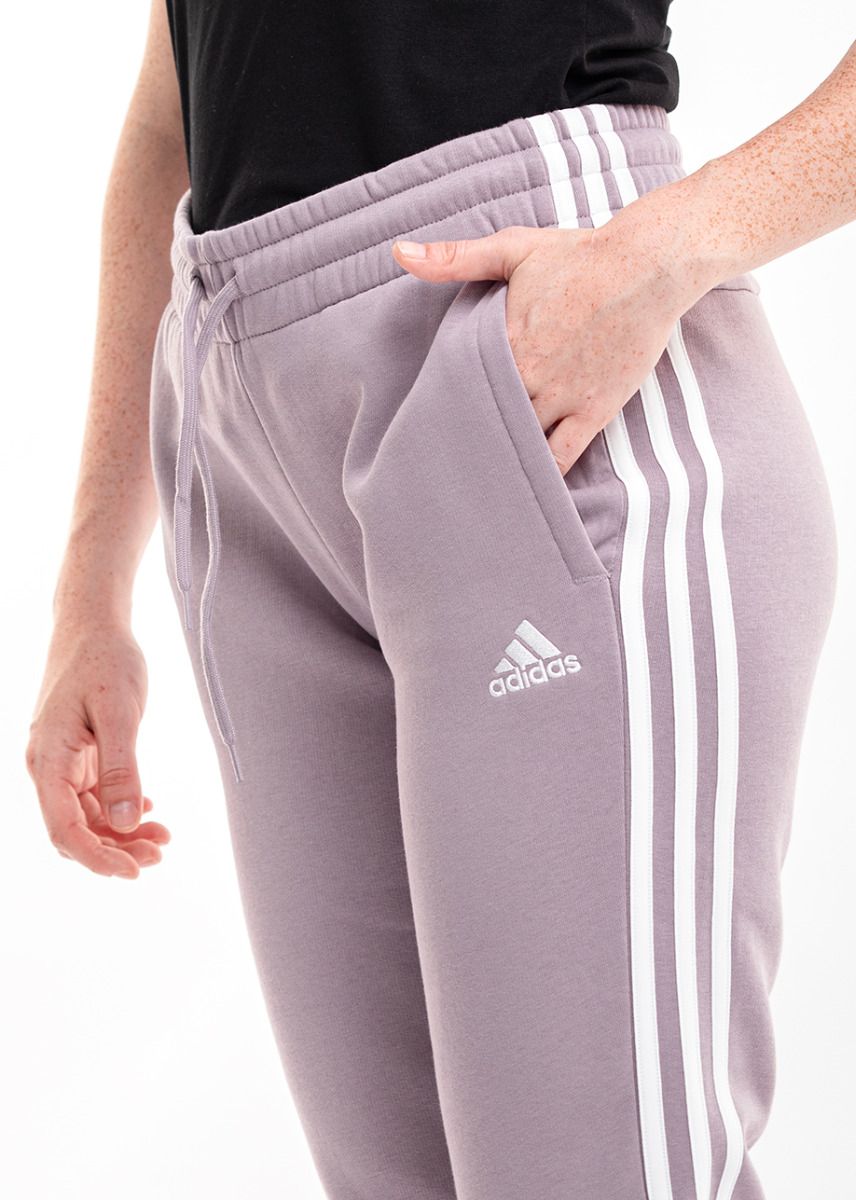 adidas Damenhose Essentials 3-Stripes Fleece Cuffed IR5403