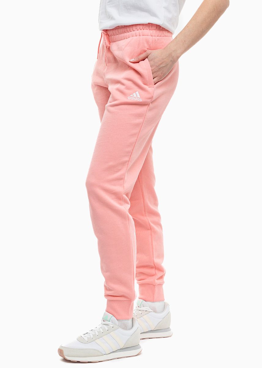 adidas Damen Jogginghosen Essentials Linear French Terry Cuffed IY9200 adidas Damen Jogginghosen Essentials Linear French Terry Cuffed IY9200