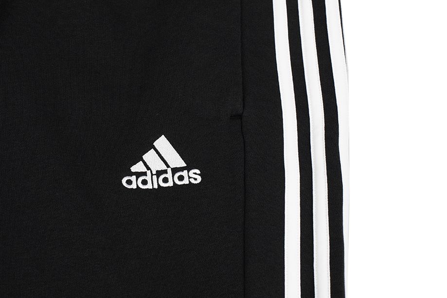 adidas Herrenhose Essentials Fleece 3-Stripes Tapered Cuff IB4030 adidas Herrenhose Essentials Fleece 3-Stripes Tapered Cuff IB4030