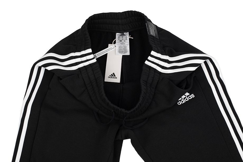 adidas Herrenhose Essentials Fleece 3-Stripes Tapered Cuff IB4030 adidas Herrenhose Essentials Fleece 3-Stripes Tapered Cuff IB4030