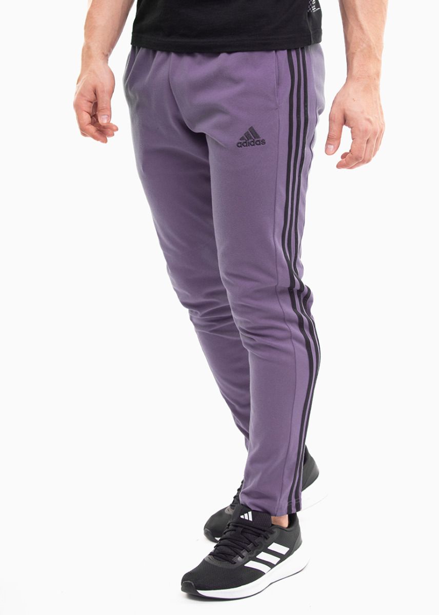 adidas Herrenhose Essentials Single Jersey Tapered Open Hem 3-Stripes IJ8699