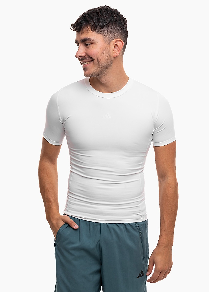 adidas Herren T-Shirt Techfit Short Sleeve Tee JP4675