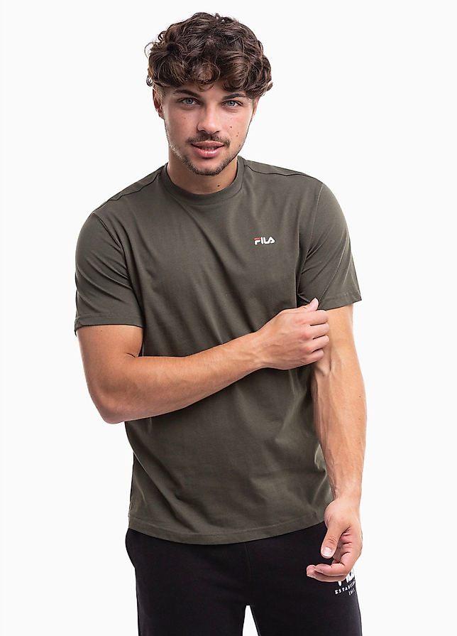 Fila Herren T-Shirt Laas Regular Tee FAM0874 60081 Fila Herren T-Shirt Laas Regular Tee FAM0874 60081