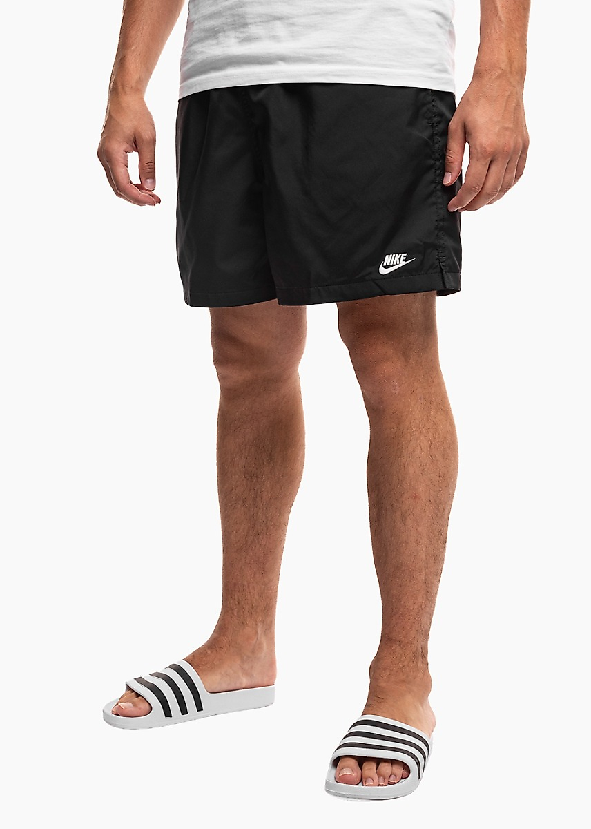 Herren Shorts Nike Club FN3307 010