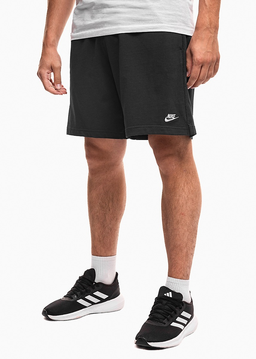 Herren Shorts Nike Club FQ4359 010