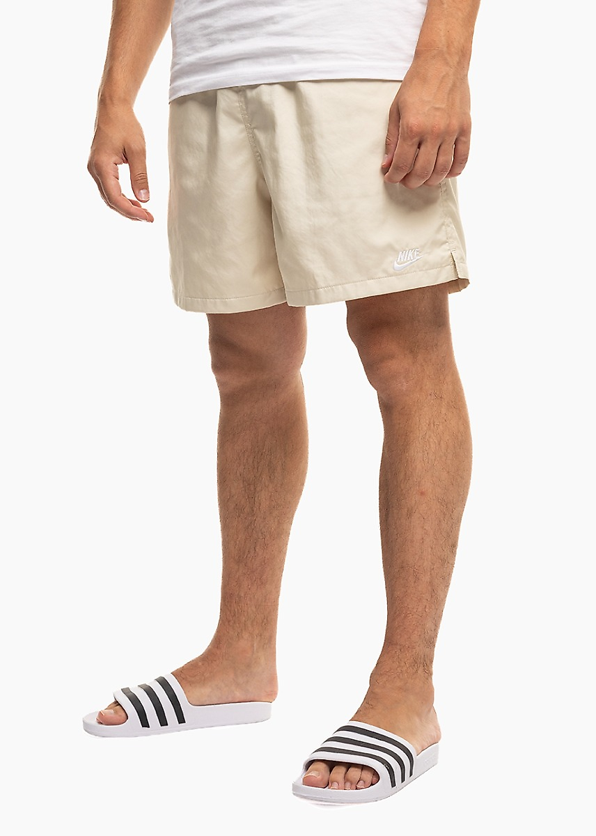 Herren Shorts Nike Club FN3307 229