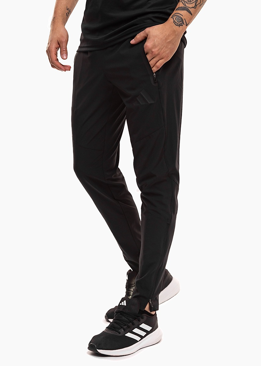 Herren Hose adidas Tiro 26 Travel Woven JM5541